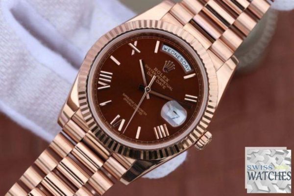 ROLEX DAY DATE BROWN DIAL 18K ROSE GOLD 40MM SWISS REPLICA 228235.9 - view 4