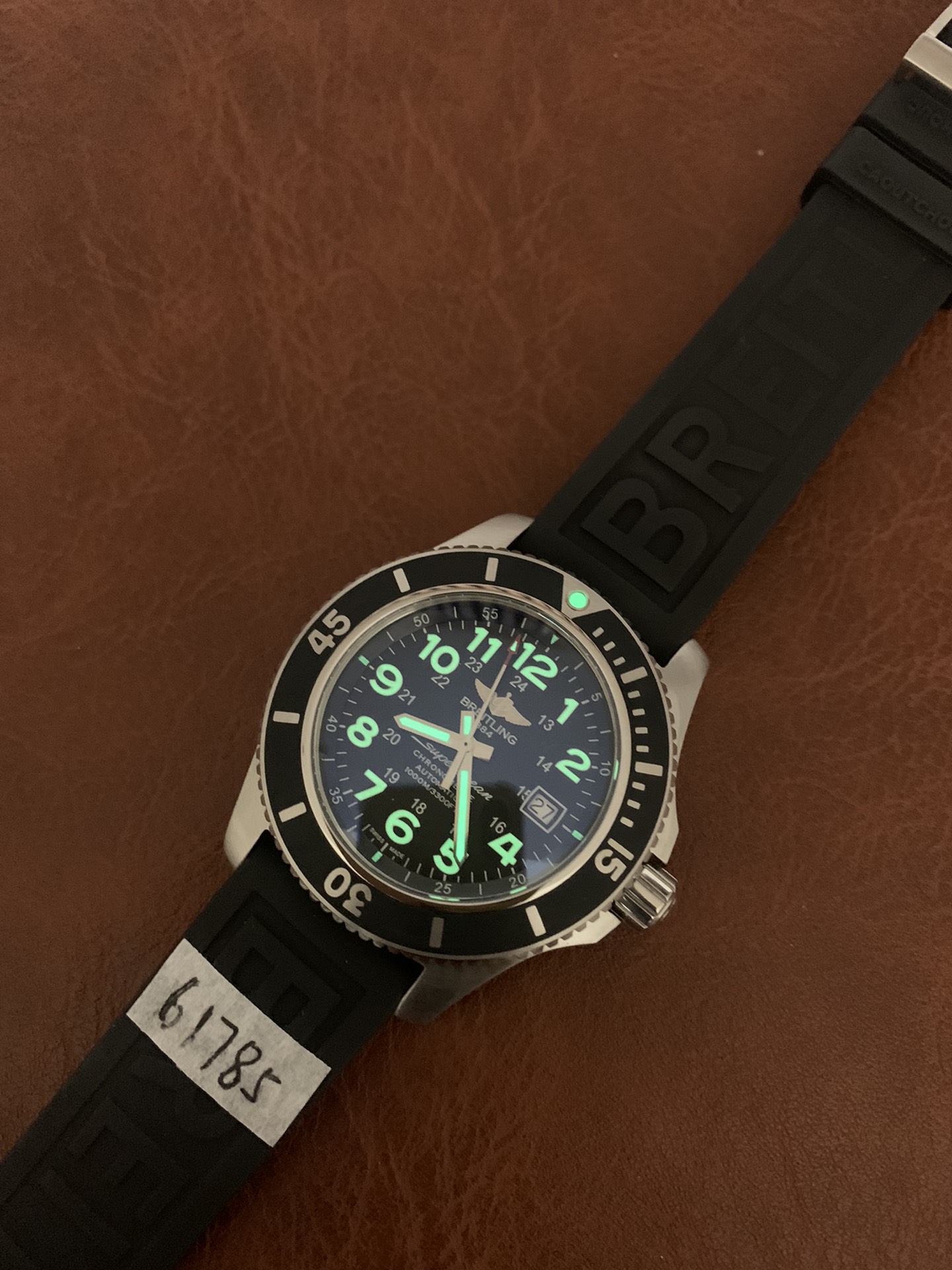 Breitling Superocean II Volcano 44 A17392D71B1S2 - gallery