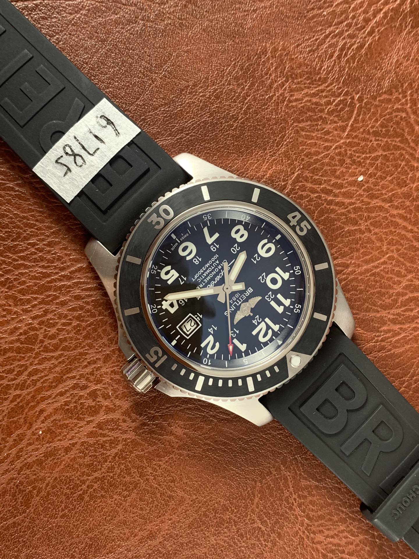 Breitling Superocean II Volcano 44 A17392D71B1S2 - gallery
