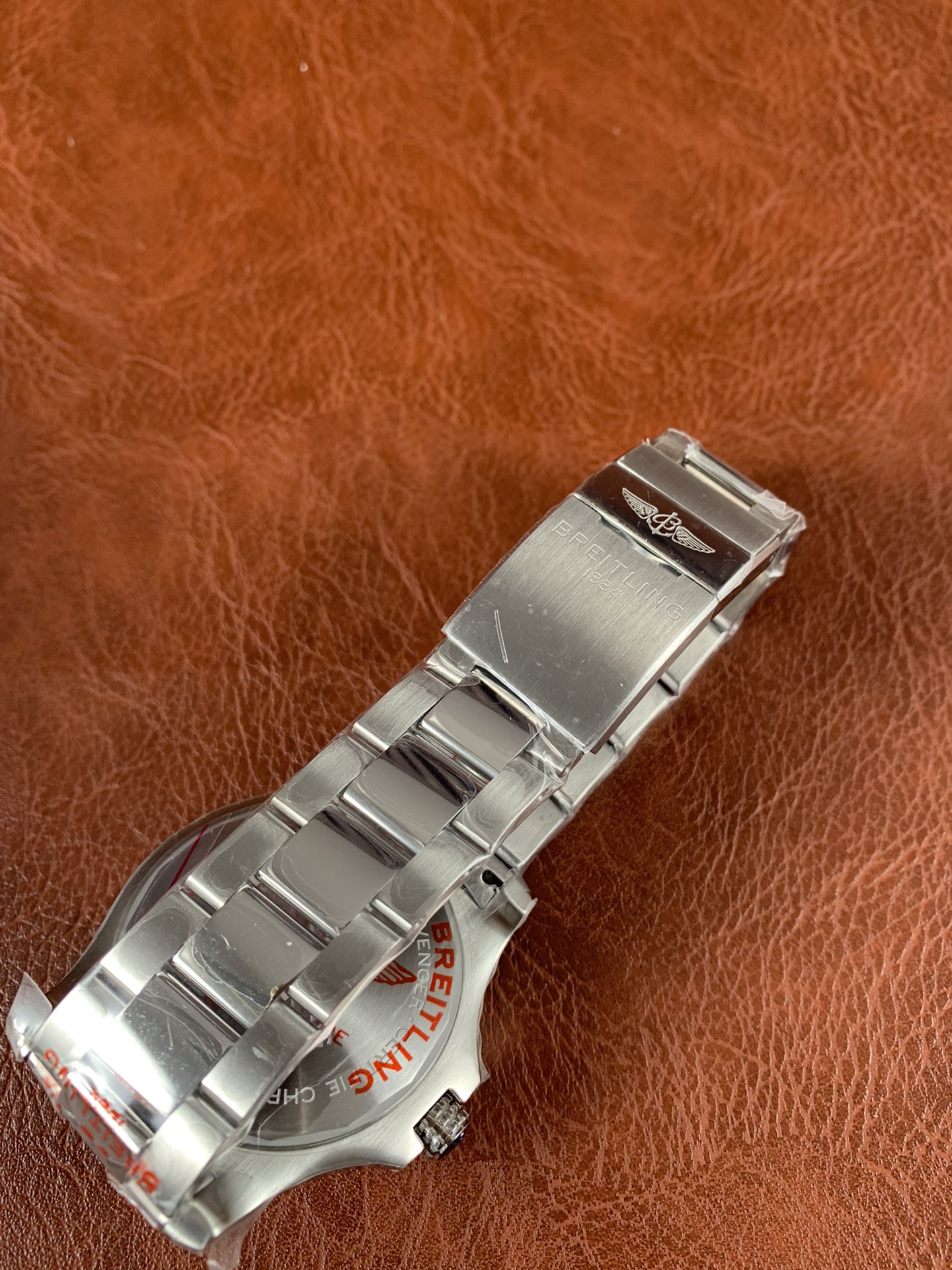 Breitling Avenger Automatic GMT 43 A32397101B1A1 - gallery