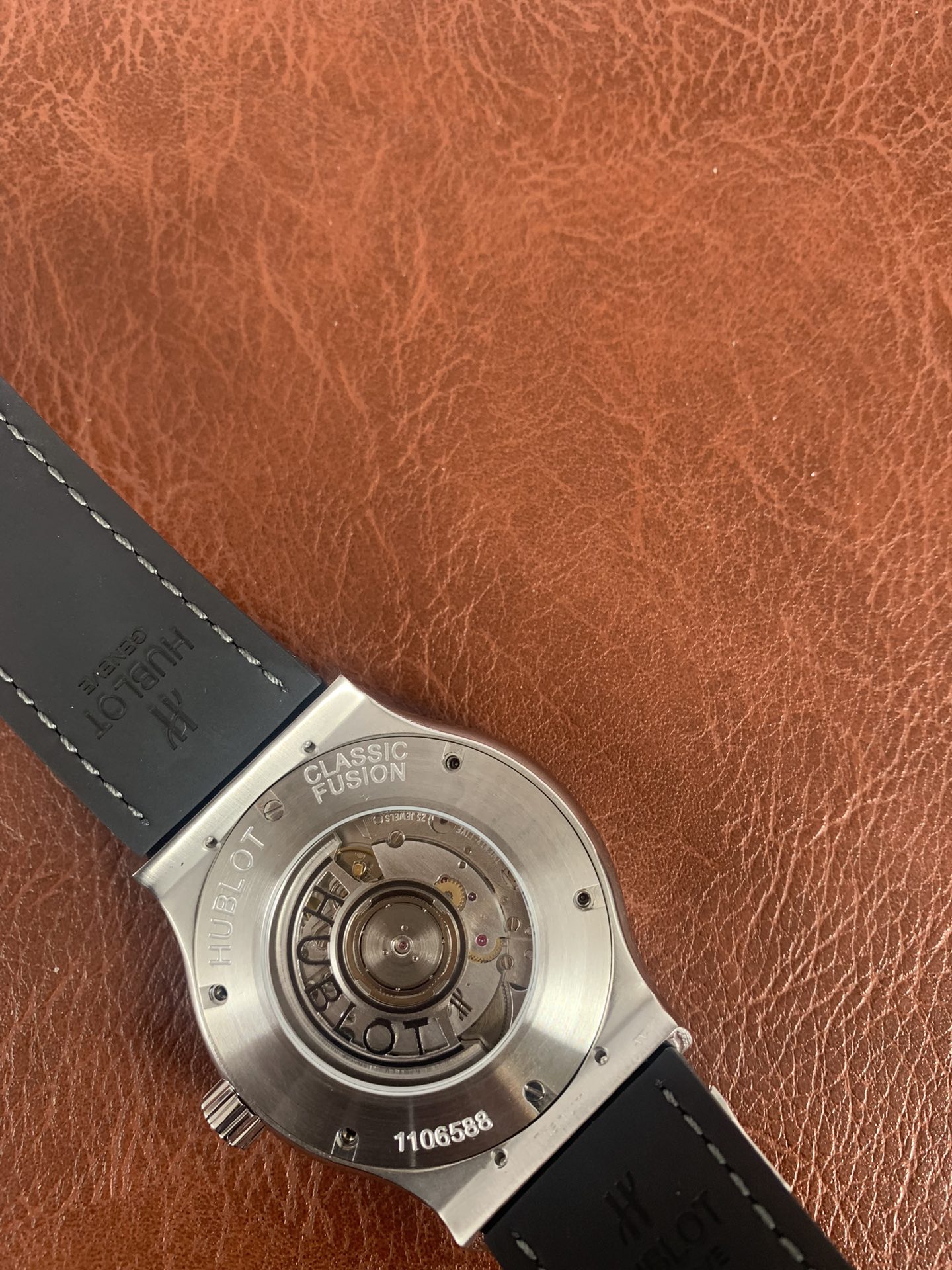 Hublot Classic Fusion 542.NX.7071.LR - gallery