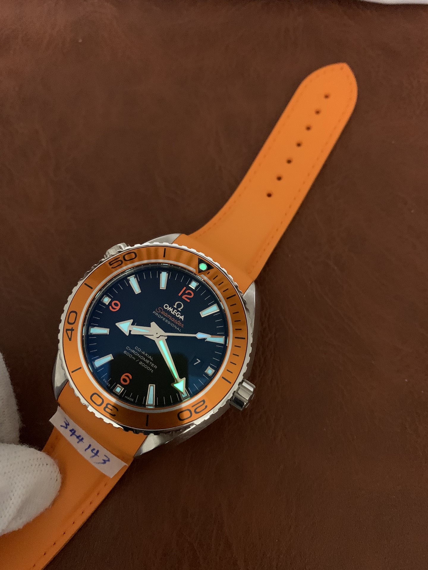 Omega Seamaster Planet Ocean 232.32.46.21.01.001 - gallery